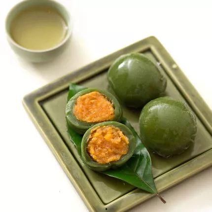 高邮网红卞某吃瓜,揭秘网络红人的争议瞬间